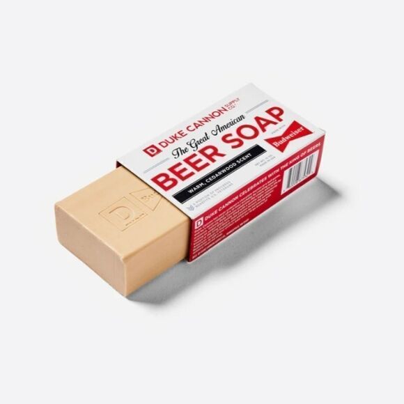 GREAT AMERICAN BEER SOAP - MADE WITH BUDWEISER 10 OZ BAR - Picture 2 of 3